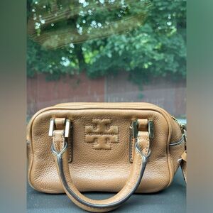 Tory Burch crossbody bag (Used)